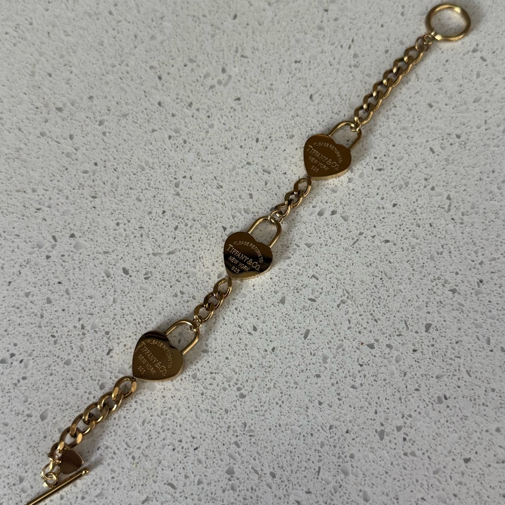 Gold Heart Chain Bracelet